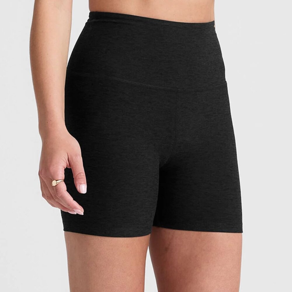 BEYOND YOGA Studio Space-Dye Keep Pace Short